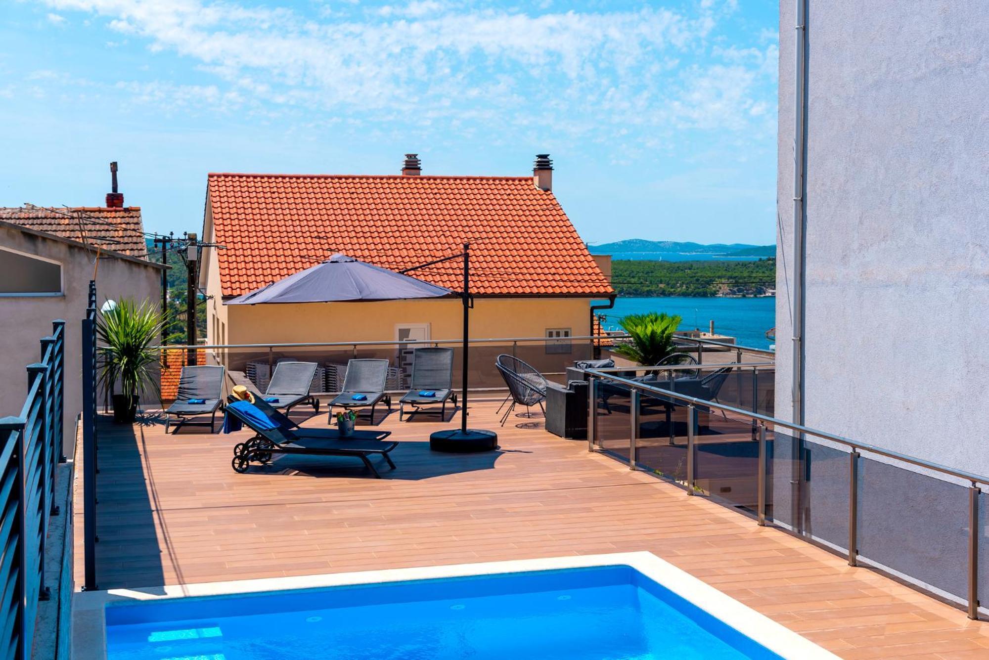 Pool Me Up! Apartamento Šibenik Exterior foto